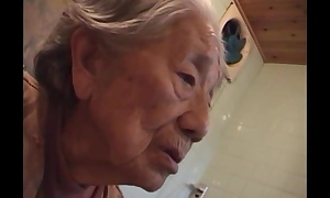 Very elderly wrinkly lady