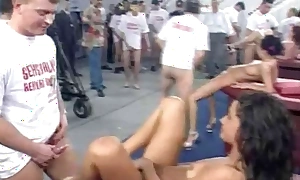 Public sex orgy with regard to hot women concerning a huge warehouse