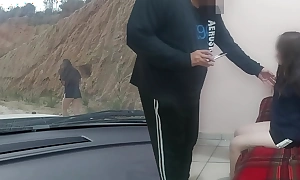 Viejo Encuentra a Morrita putipobre de colonia marginal y le ofrece dinero por usarla como bolsa de semen, jovencita real, hardly ever fingido 18 yo - SUBTITULOS en inglés