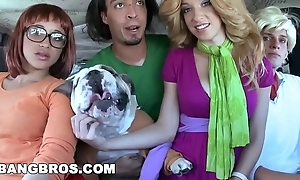 Bangbros - halloween with jada stevens less a obese aggravation eaten up hall